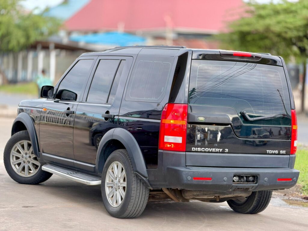 Land Rover Discovery bei poa sokoni Dar es Salaam Tanzania