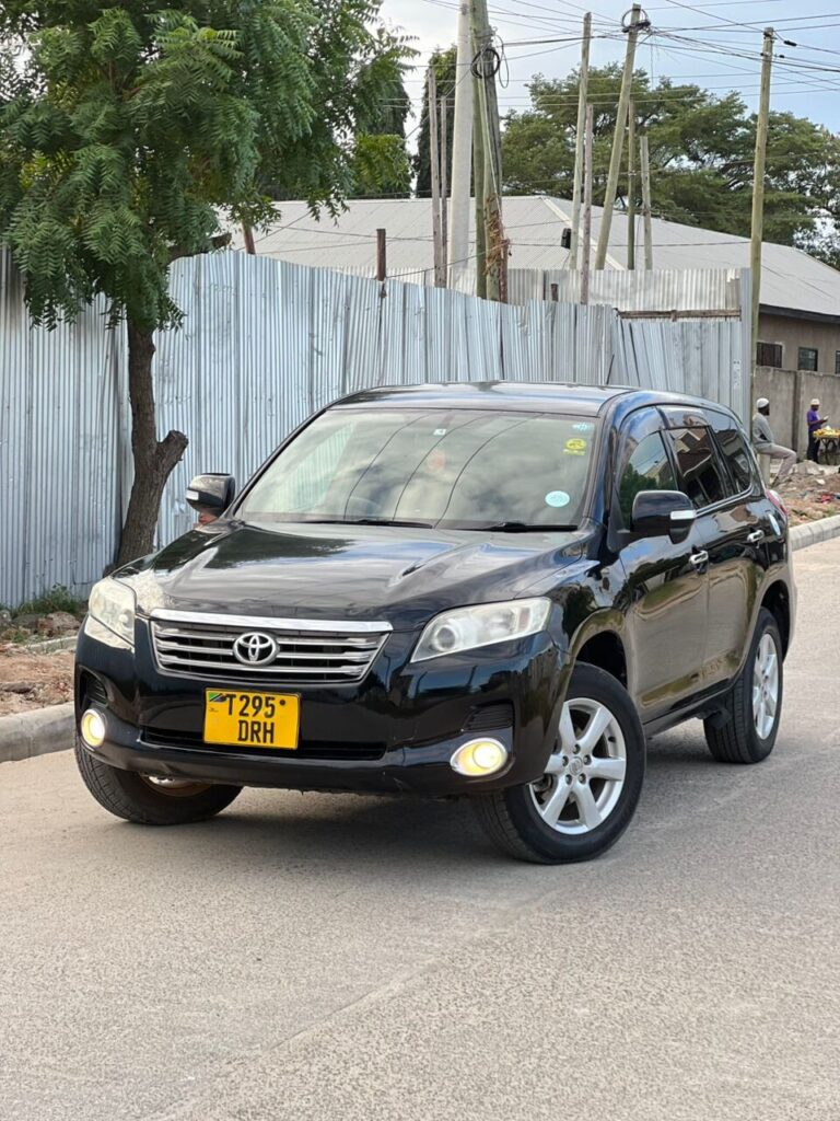 Price Of Toyota Vanguard 2009 for Sale in Tanzania