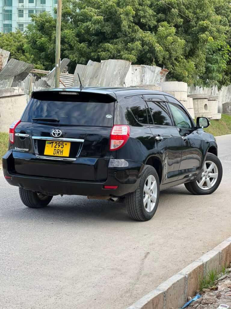 Price Toyota Vanguard 2009 for Sale in Dar es Salaam