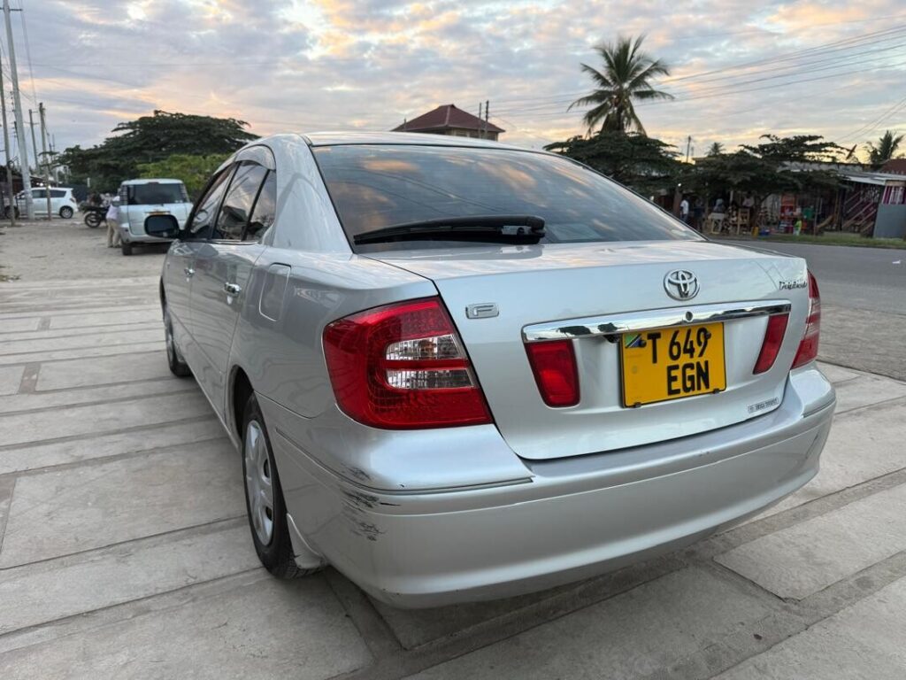 Magari Used Toyota Premio 2007 Dar es Salaam Tanzania
