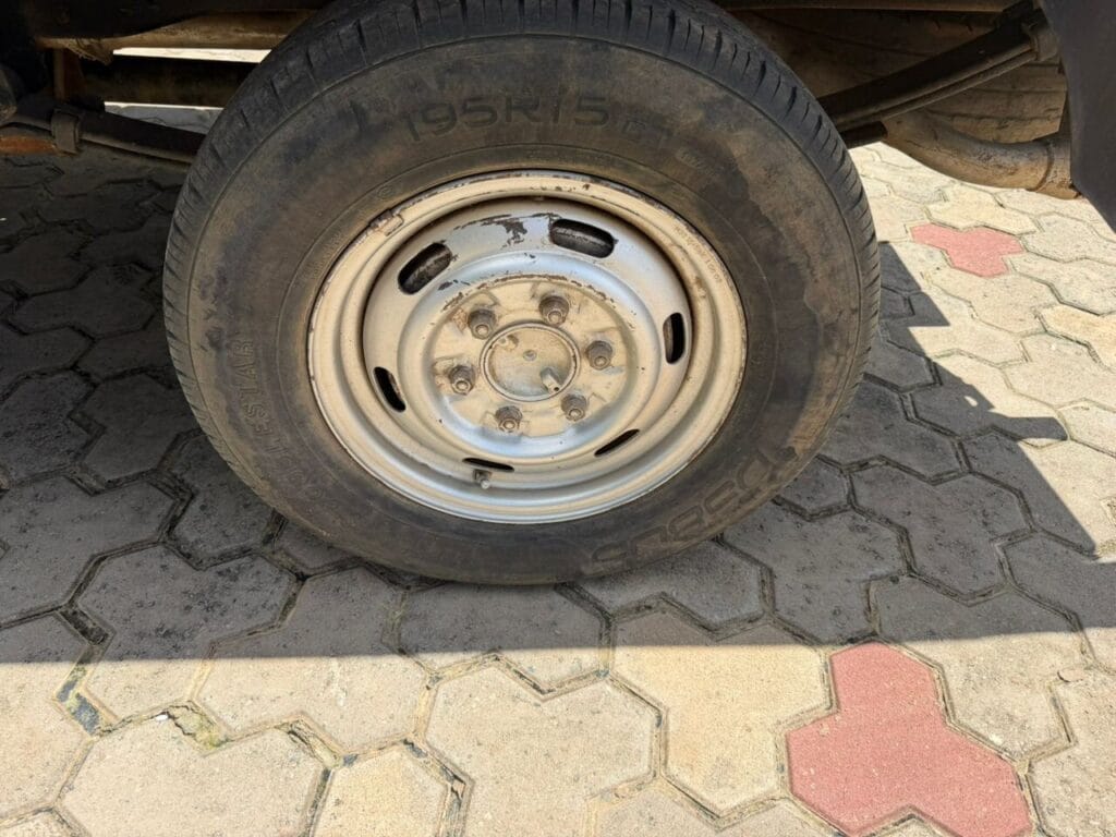 Price Mazda Titan 2003 for Sale in Dar es salaam