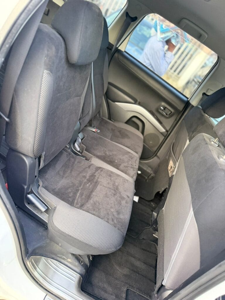 Price Mitsubishi Outlander 2010 for Sale in Dar es salaam