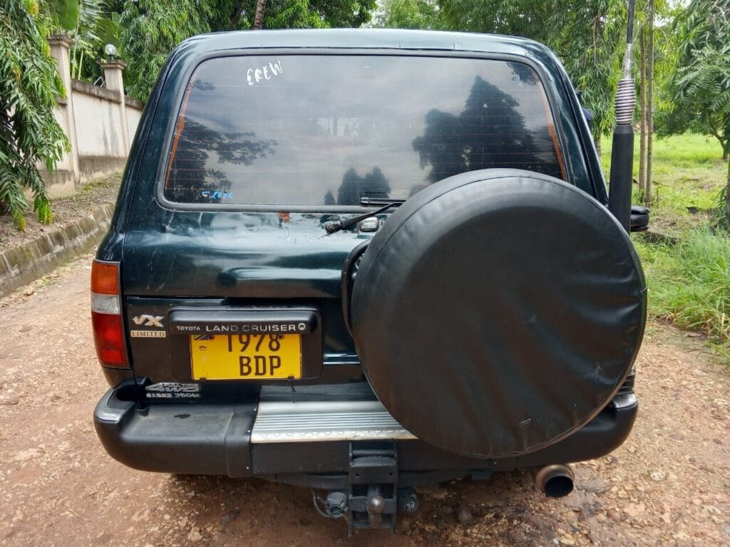 Price Of Toyota Land Cruiser V8 1995 for Sale in Tanzania