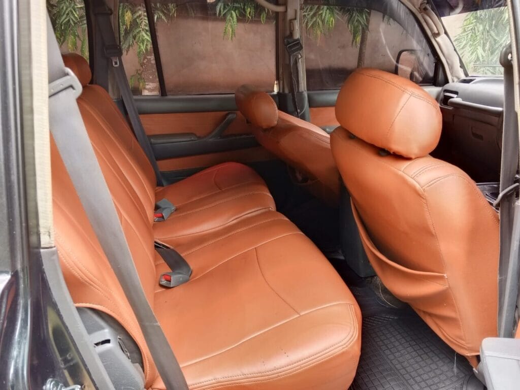 Price Toyota Land Cruiser V8 1995 for Sale in Dar es salaam