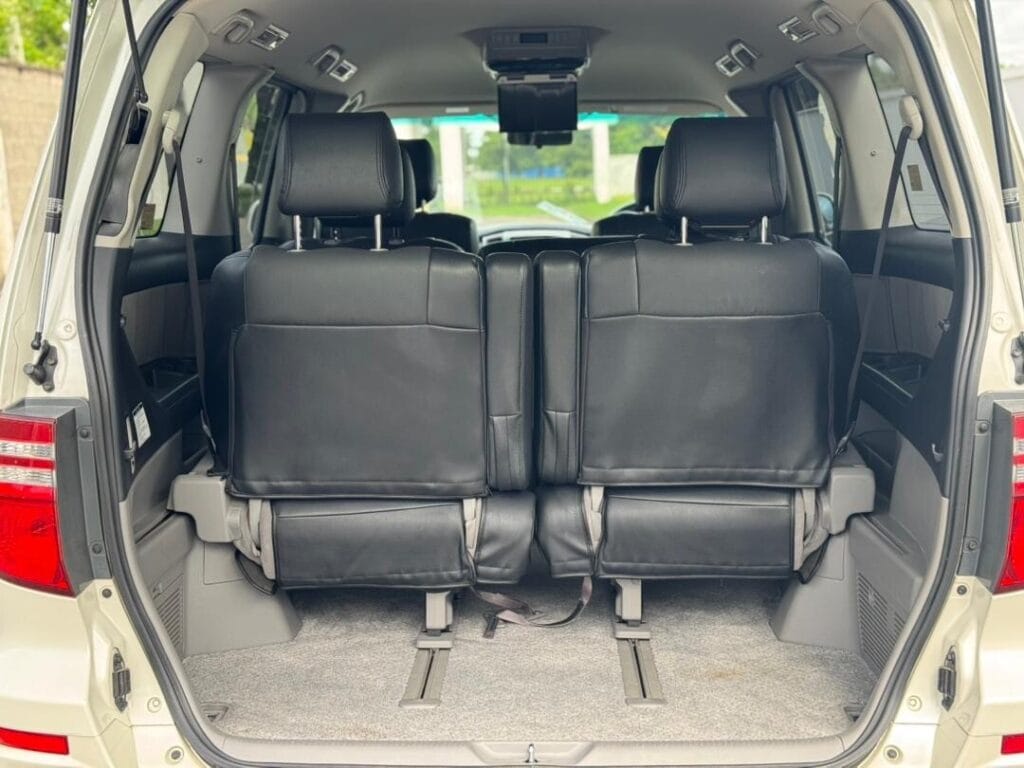 For Sale Toyota Alphard 2007 in Dar es Salaam