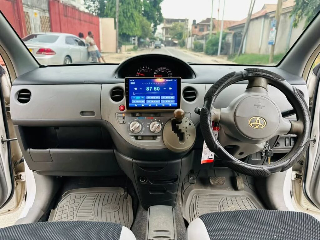 Price Of Toyota Sienta 2010 for Sale in Tanzania