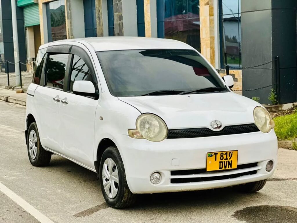 Price Of Toyota Sienta 2010 for Sale in Tanzania