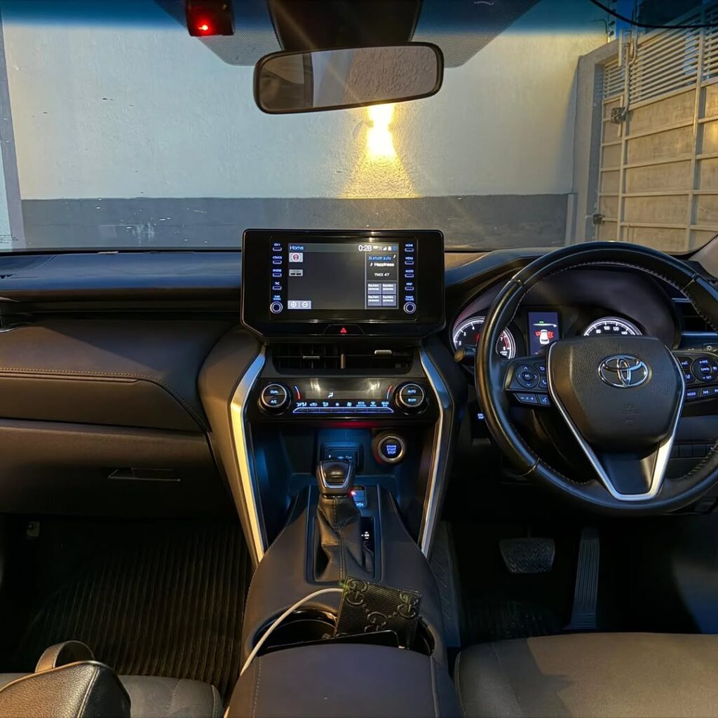Bei ya Toyota Harrier 2022 Sokoni Dar es Salaam Tanzania