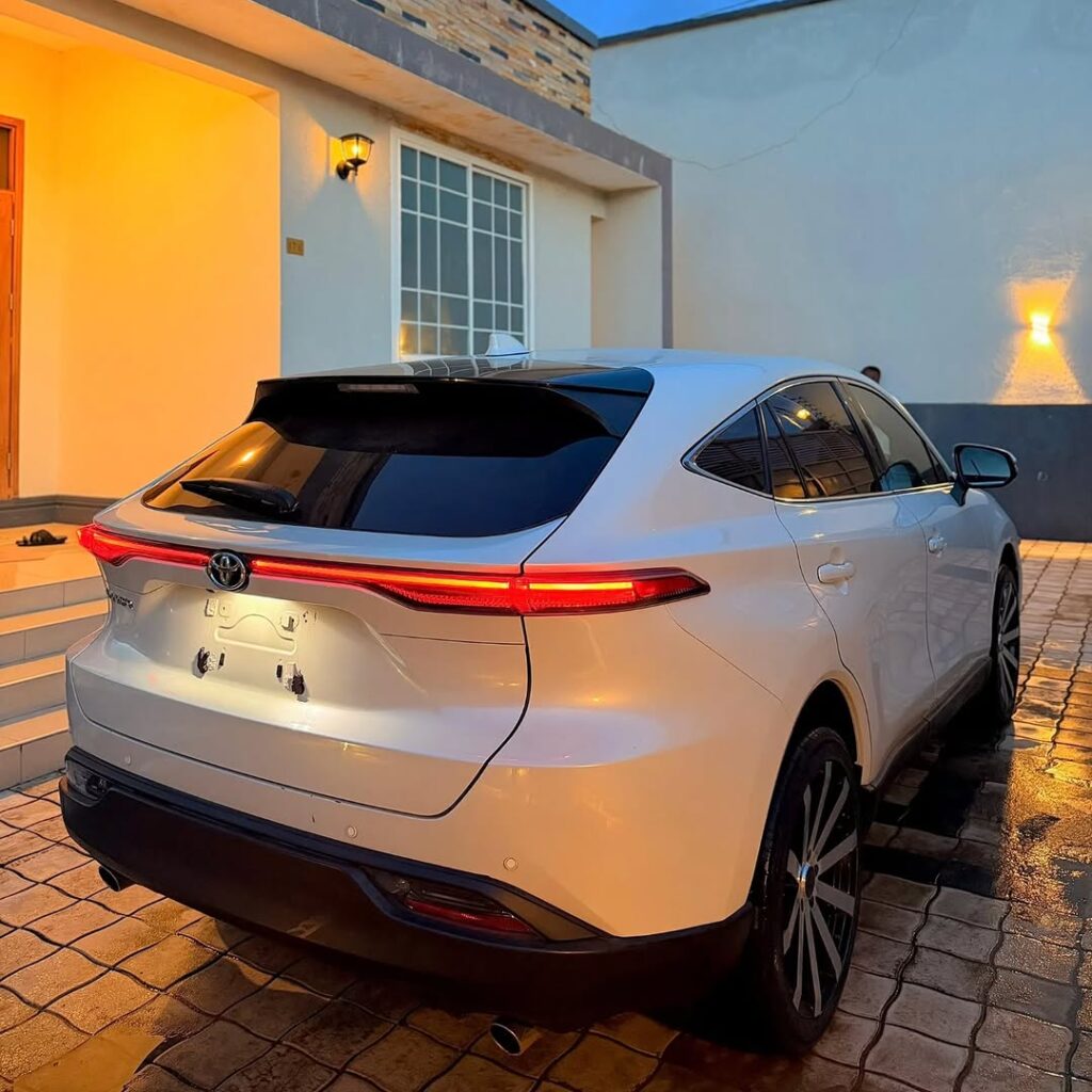 Magari Harrier 2022 lipo Dar es Salaam