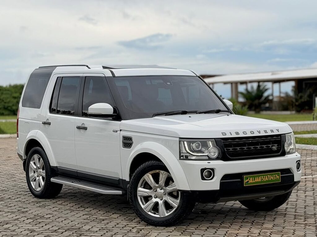Magari Discovery 4 2014 lipo Dar es Salaam