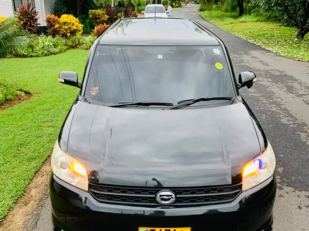 Buy Toyota Rumion 2013 for Sale in Lindi