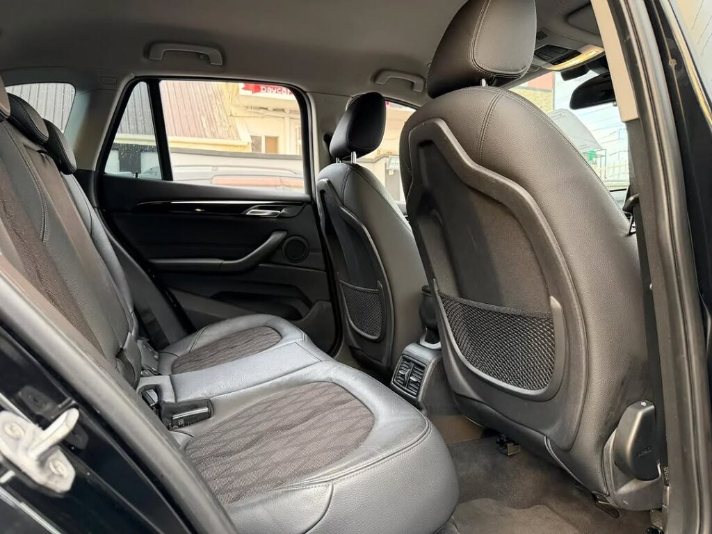 BMW X1 bei poa sokoni Dar es Salaam Tanzania