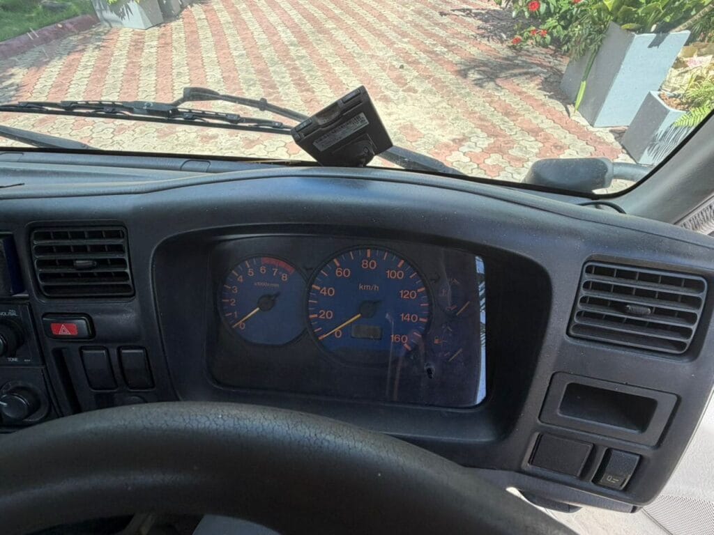 Used Mazda Titan 2003 for Sale in Dar es salaam
