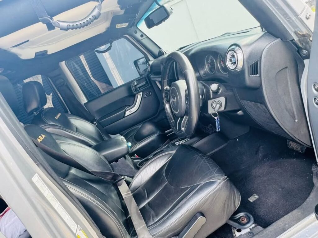Price Of Jeep Wrangler 2013 for Sale in Tanzania