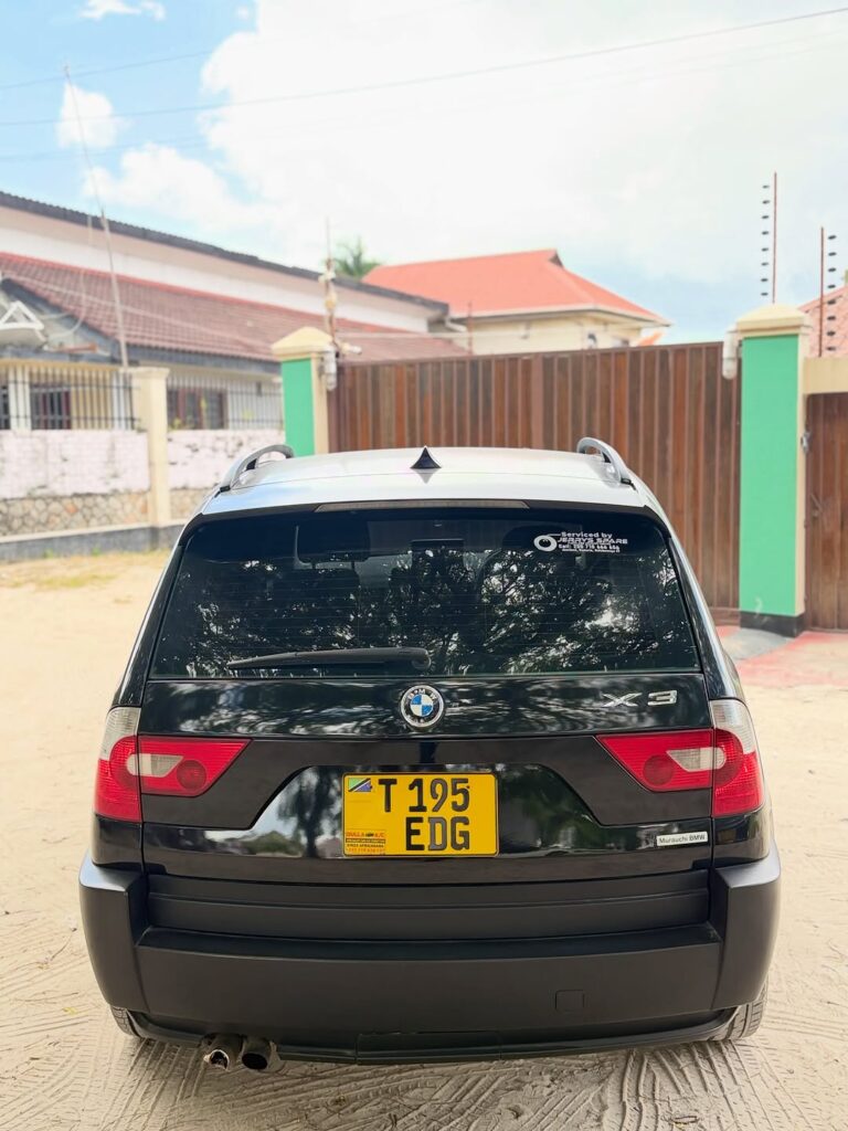BMW X3 bei poa sokoni Dar es Salaam Tanzania