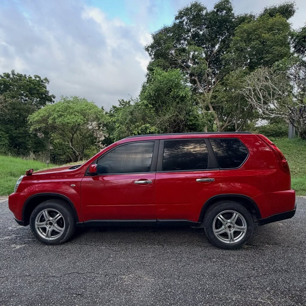 Bei ya Nissan X-Trail 2008 Sokoni Dar es Salaam Tanzania