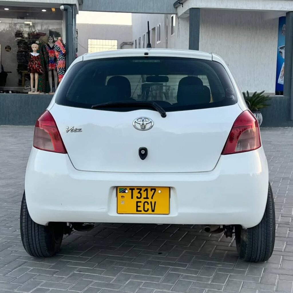 Price Of Toyota Vitz 2005 for Sale in Tanzania