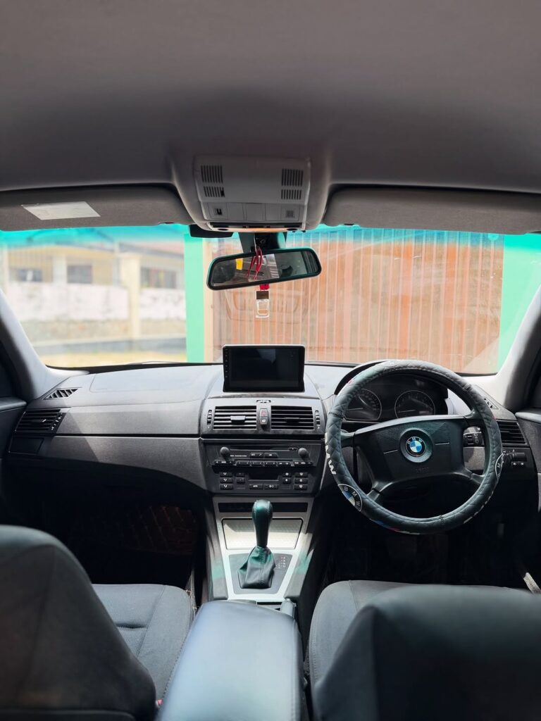Bei ya BMW X3 2005 Sokoni Dar es Salaam Tanzania