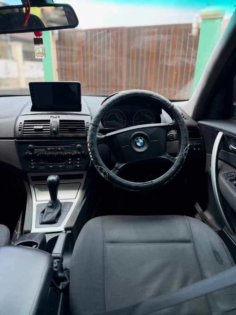 Magari Sokoni BMW X3 ya Bei Poa 2005