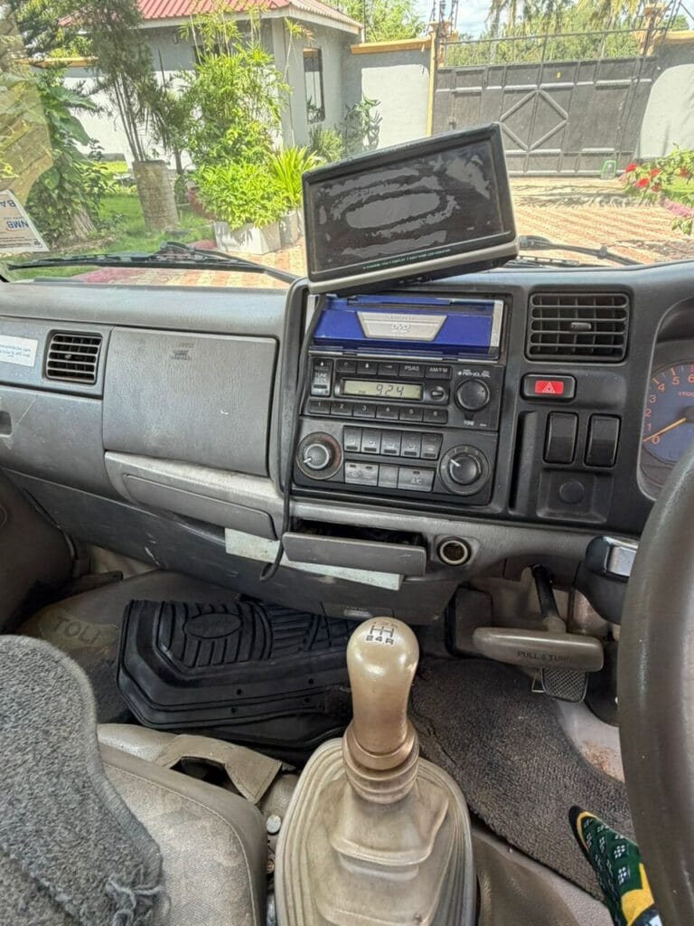 Price Of Mazda Titan 2003 for Sale in Tanzania