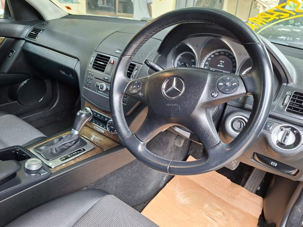 Buy Benz C-Class 2010 for Sale in Dar es Salaam