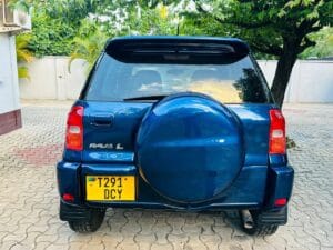 Used Toyota Rav4 2001 for Sale in Dar es salaam