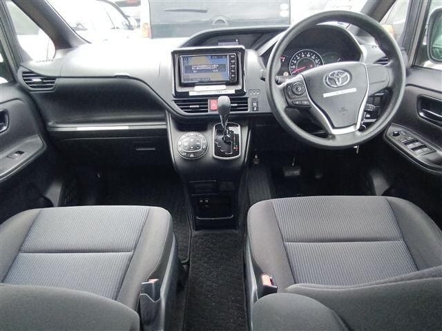 Toyota Noah 2019 for Sale in Dar es Salaam