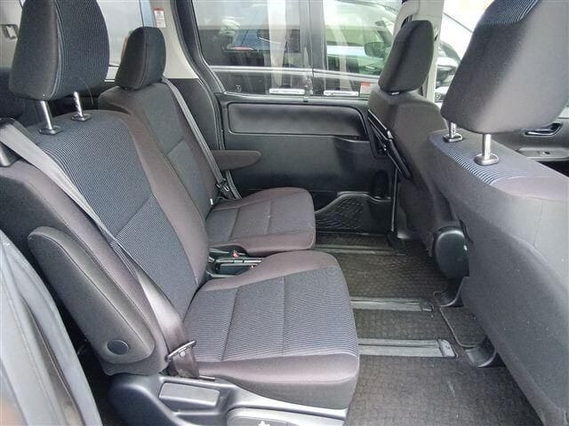 Price Toyota Noah 2019 for Sale in Dar es Salaam
