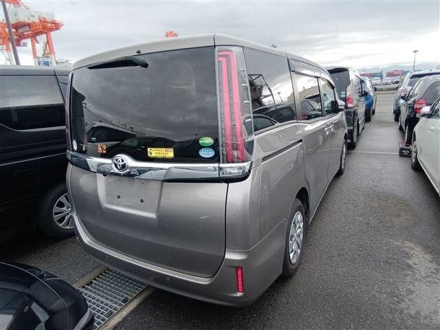 Price Of Toyota Noah 2019 for Sale in Tanzania