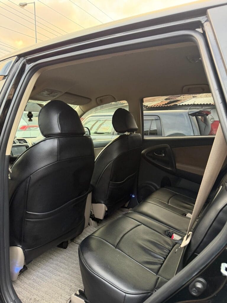 Buy Toyota Vanguard 2007 for Sale in Dar es salaam