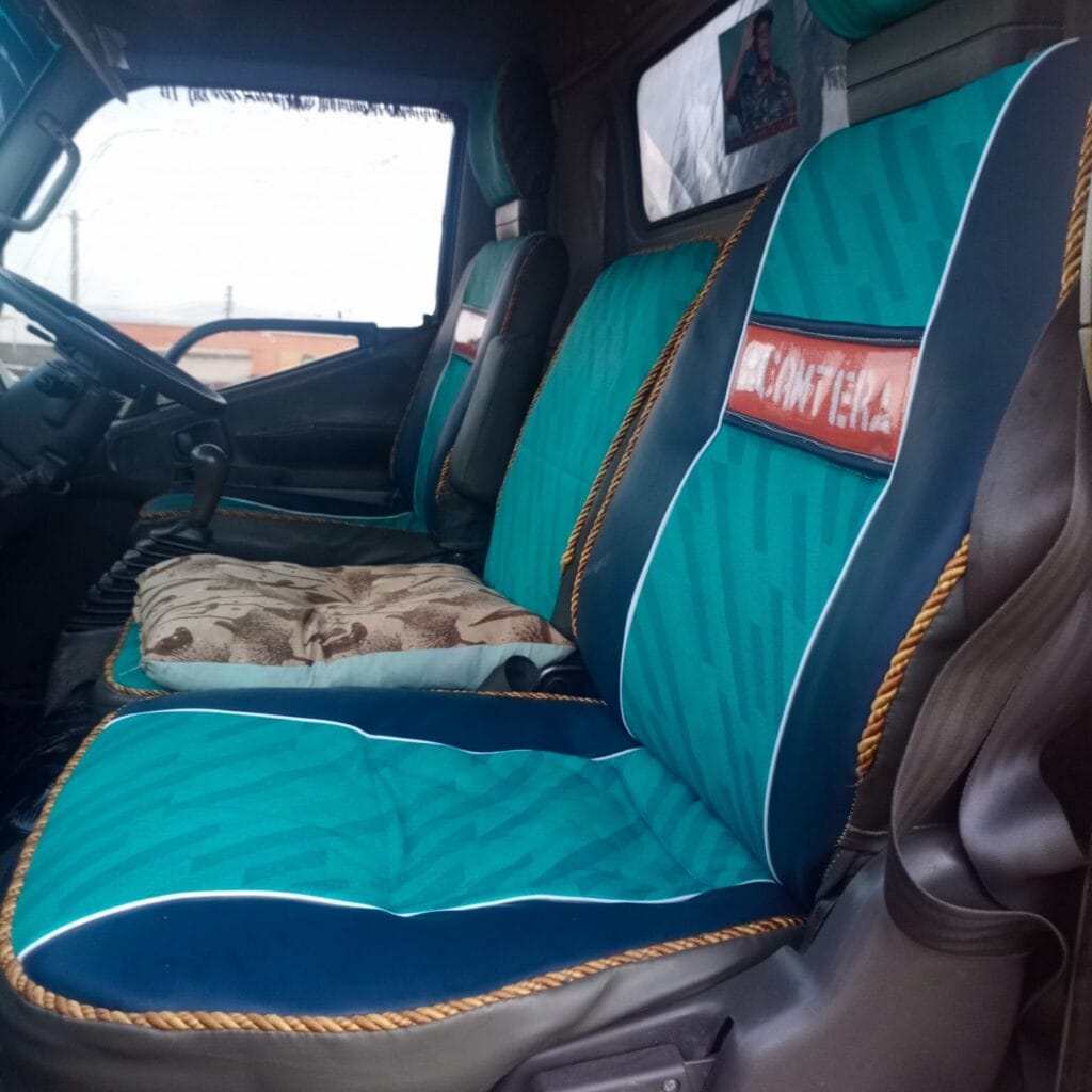 Buy Mitsubishi Canter 1999 for Sale in Dar es Salaam