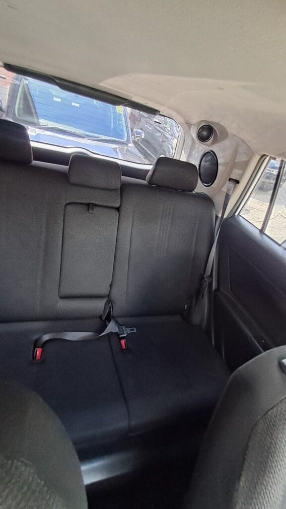 Toyota Rumion bei poa sokoni Dar es Salaam Tanzania