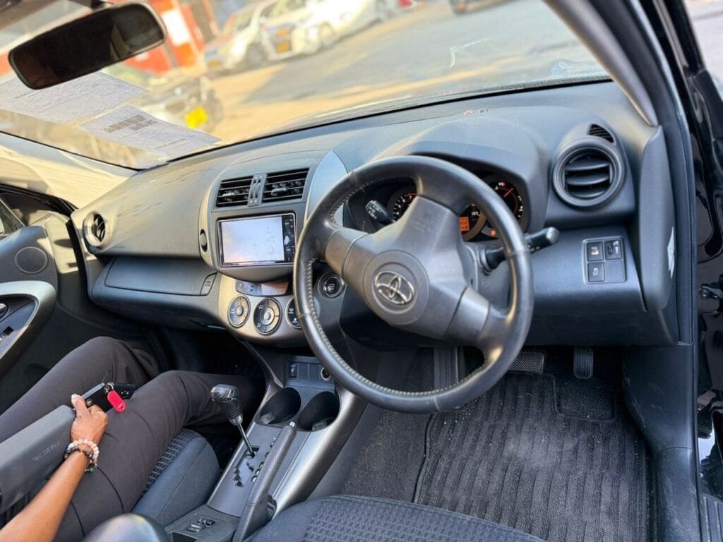 Buy Toyota Vanguard 2009 for Sale in Dar es salaam