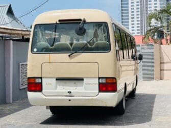 Bei Ya Toyota Coaster 2001 Sokoni Dar es Salaam Tanzania