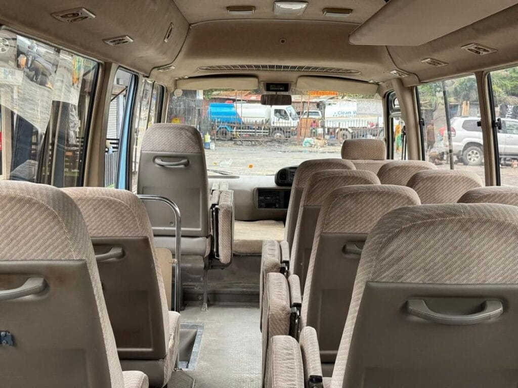 Toyota Coaster 2001 for Sale in Dar es Salaam