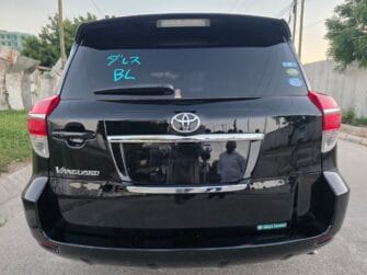 Price of Used Toyota Vanguard 2011 for Sale in Dar es Salaam Tanzania