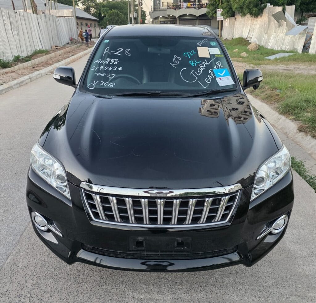 Price Of Toyota Vanguard 2011 for Sale in Tanzania