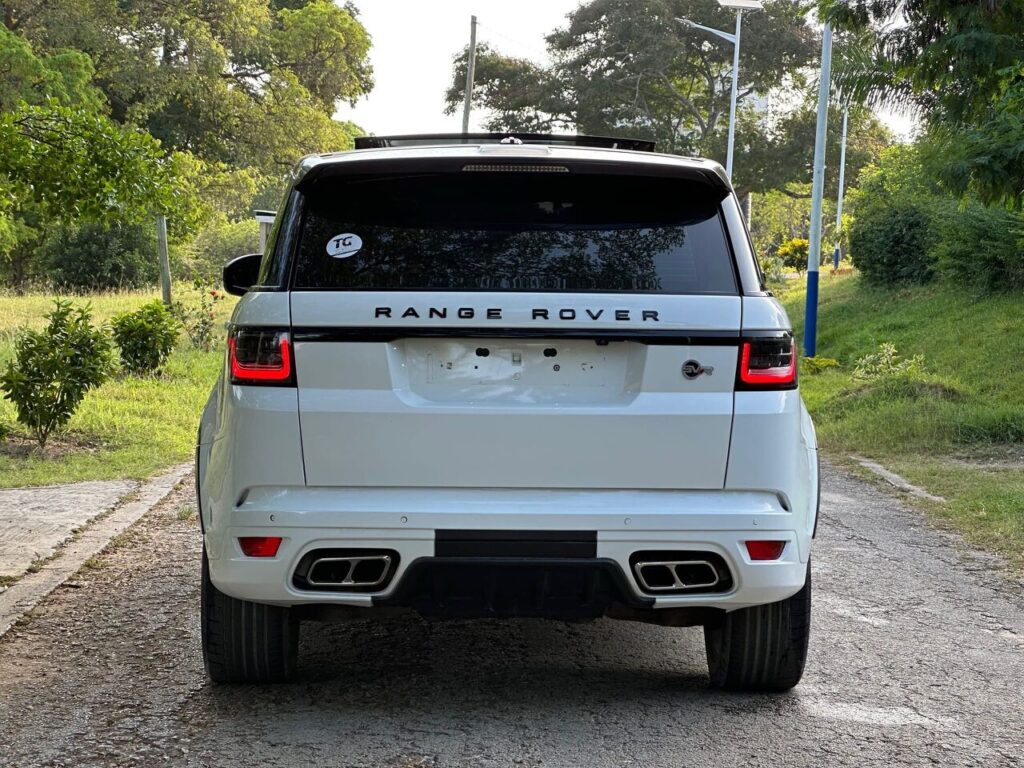 Land Rover Range Rover Sport 2016 for Sale in Dar es Salaam
