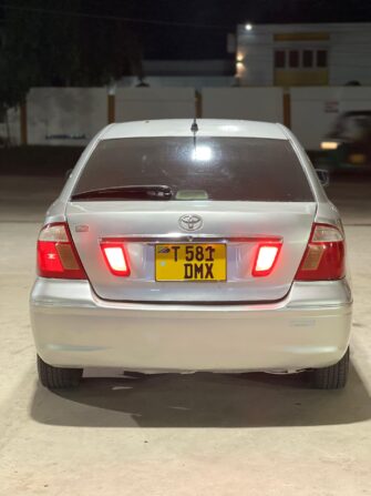 Bei Ya Toyota Premio 2005 Sokoni Dar es Salaam Tanzania