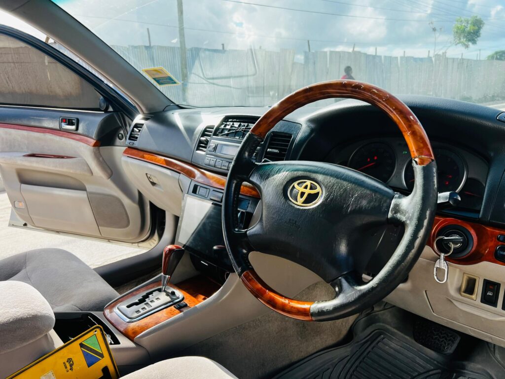 Toyota Mark II bei poa sokoni Dar es Salaam Tanzania
