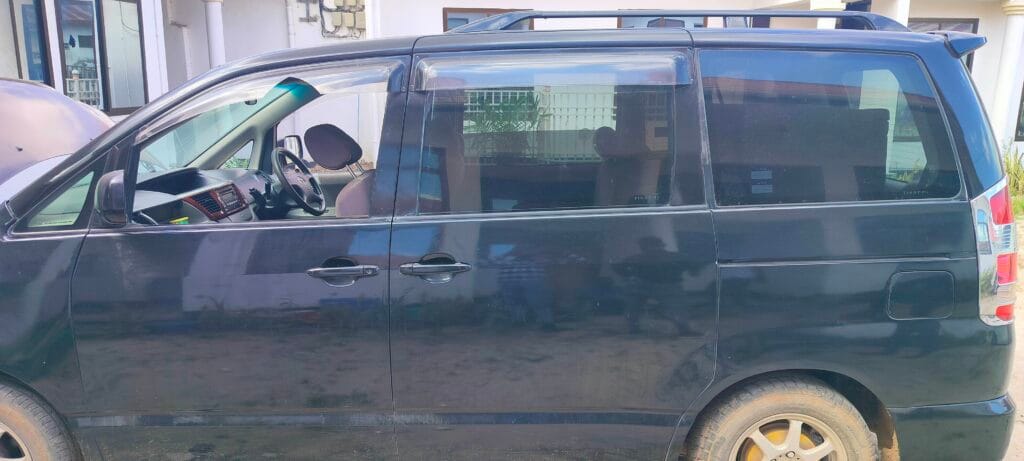 Buy Toyota Noah 2015 for Sale in Pwani