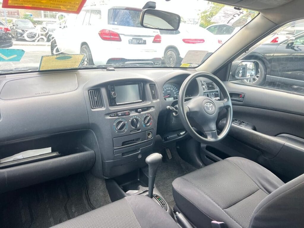 Magari Probox 2003 lipo Dar es Salaam