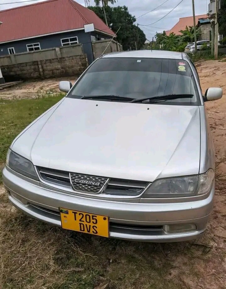 Toyota Carina 1998 for Sale in Mwanza