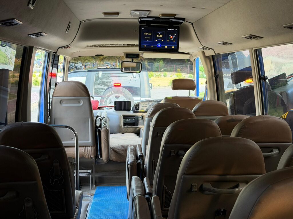 Bei ya Toyota Coaster 1998 Sokoni Dar es Salaam Tanzania