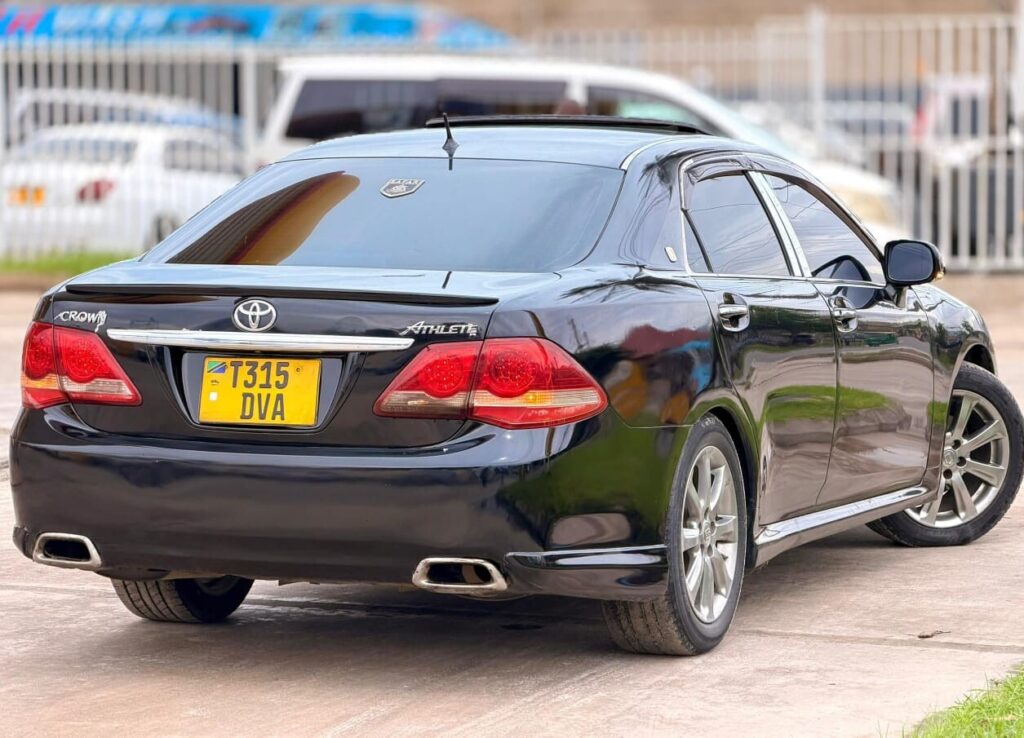 Toyota Crown 2009 for Sale in Dar es Salaam