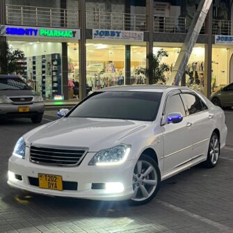 Bei Ya Toyota Crown 2005 Sokoni Dar es Salaam Tanzania