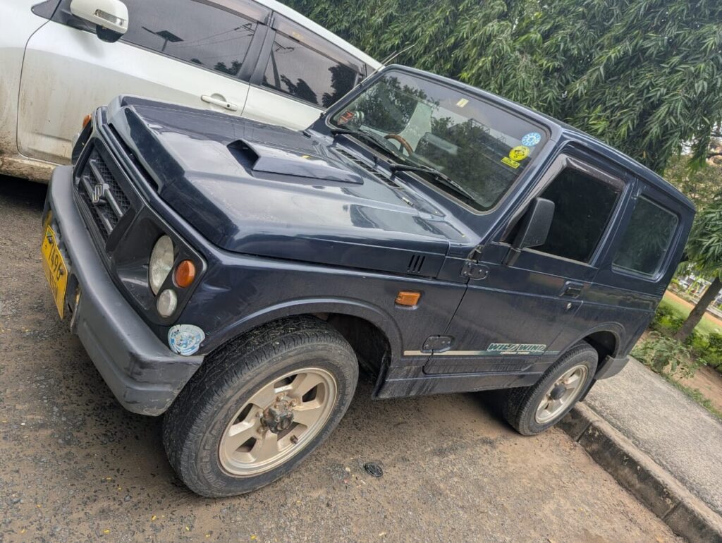Magari Sokoni Suzuki Jimny ya Bei Poa 1996