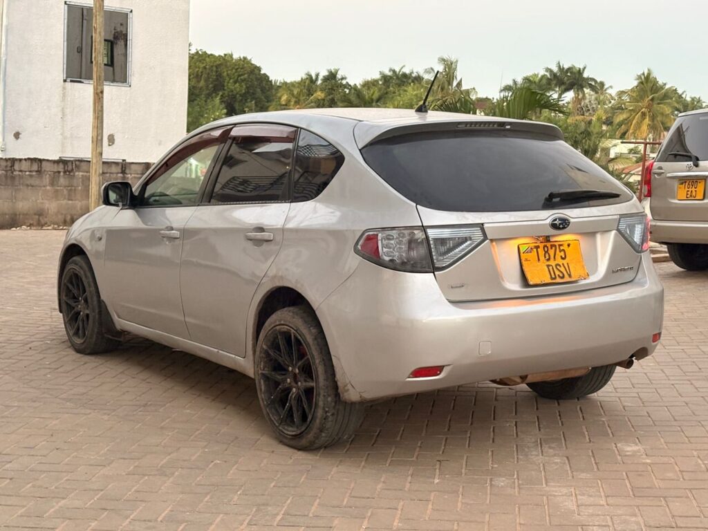 Subaru Impreza bei poa sokoni Dar es Salaam Tanzania