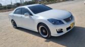 Toyota Crown bei poa sokoni Dar es Salaam Tanzania