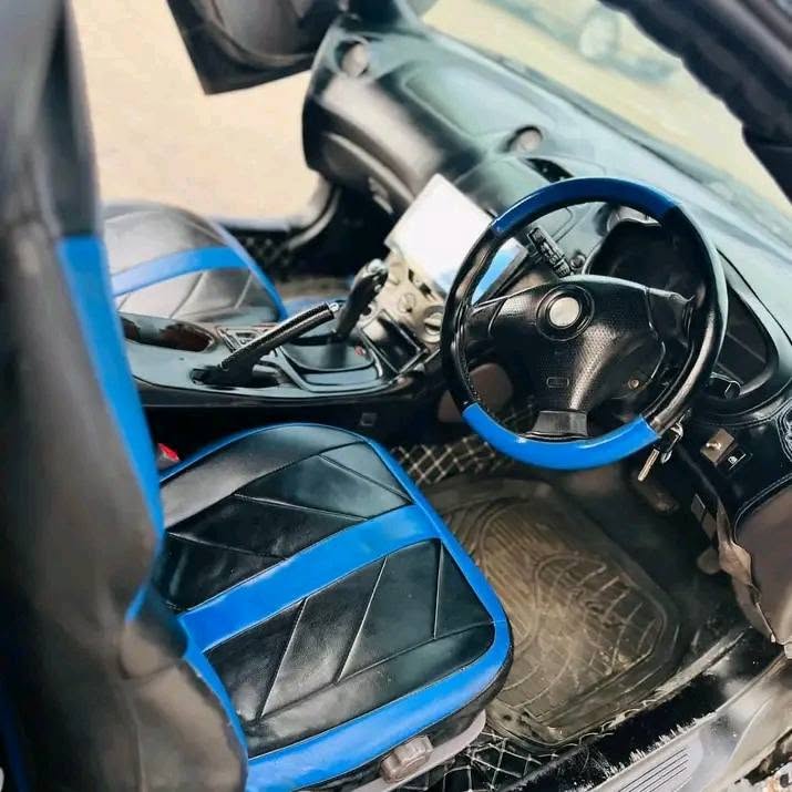 Toyota Cecilia bei poa sokoni Dar es Salaam Tanzania